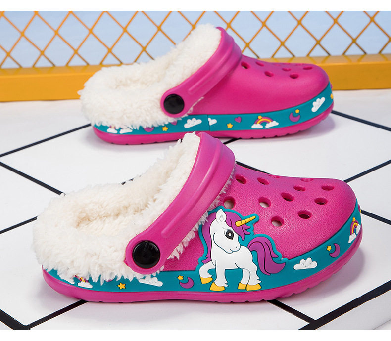 Giày clog trẻ em lót lông tháo rời họa tiết hoạt hình — —6 màu hồng, —6 màu đen, —6 xanh dương chi tiết 19