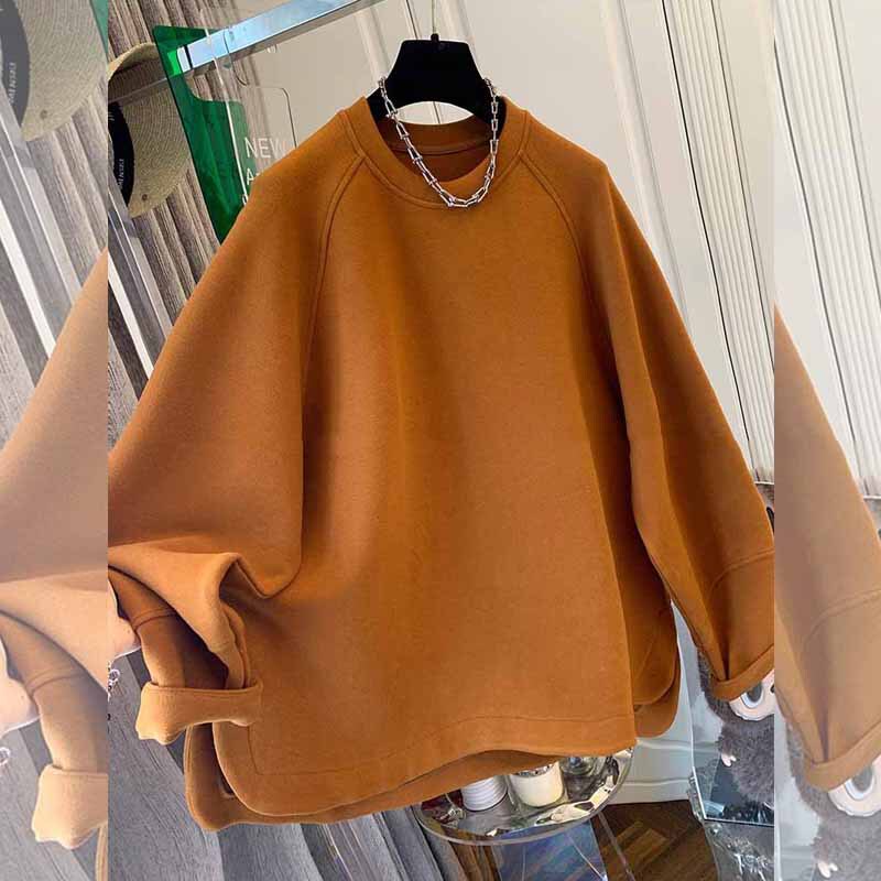 Casual silhouette round-neck fleece sweatshirt, loose-fitting layering top for women, plus size, new French-style trend for autumn and winter Casual silhouette round-neck fleece sweatshirt, loose-fitting layering top for women, plus size, new French-style trend for autumn and winter