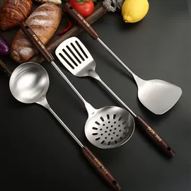 厨房小工具;网漏、油格;刨子、削皮器