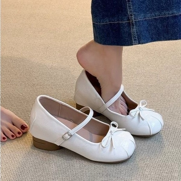 Ballet francés Marie Jean zapatos de mujer 2026 nuevo verano interior con una falda zapatos de cuero suaves zapatos de mujer