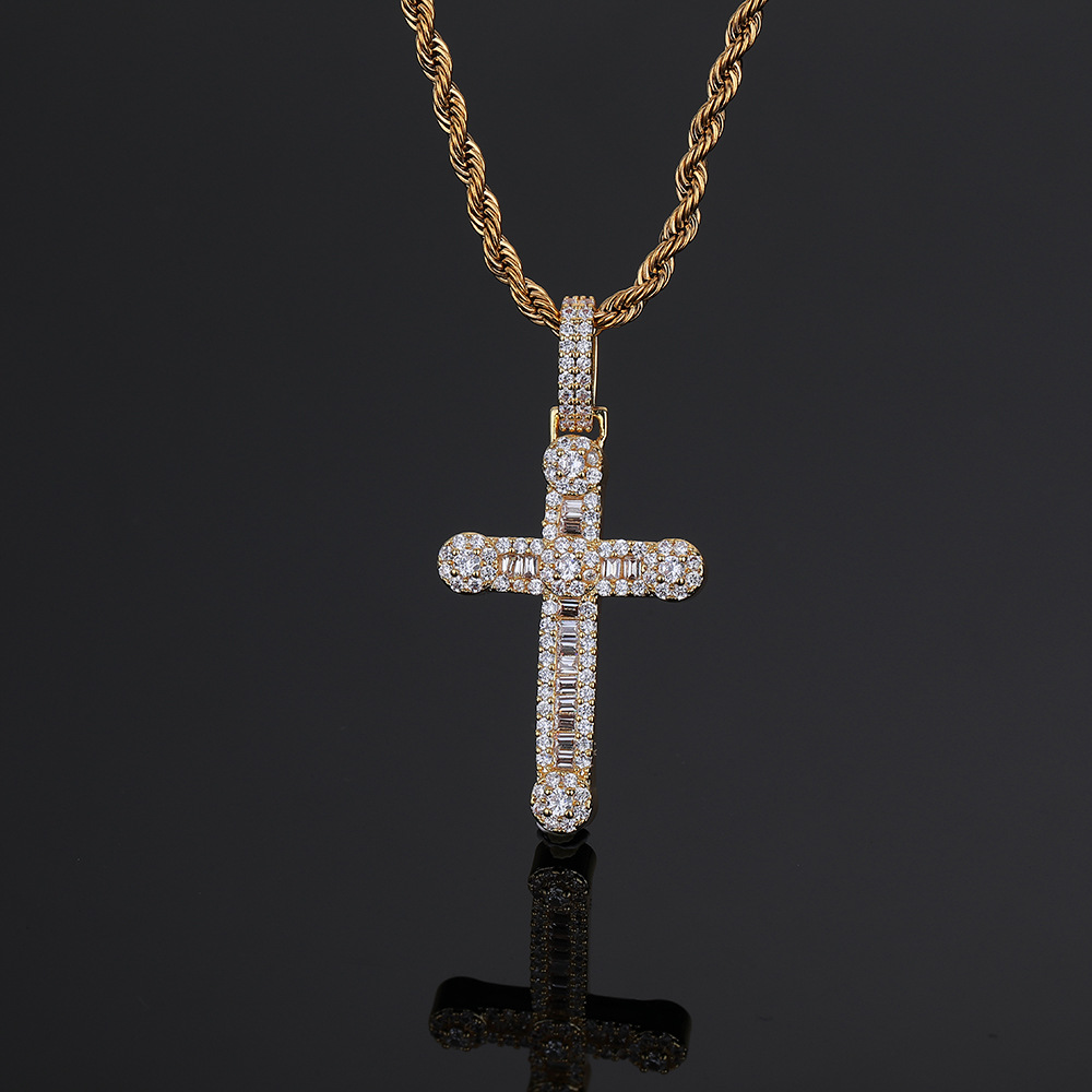 Universal geometric pendant