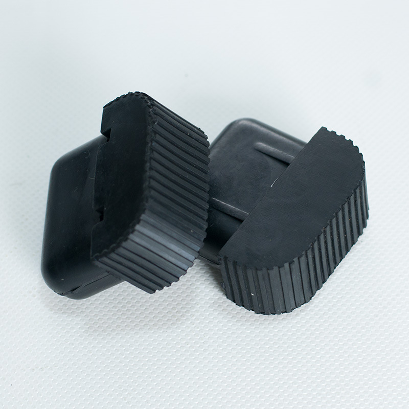 铝合金橡胶脚垫 梯子条纹脚垫人字梯子橡胶脚垫 梯子防滑橡胶脚垫