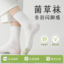 ��������Ů���ı���ƴɫ��Ͳ�ཡ����Ȼ�����־�͸������Ůʿ����