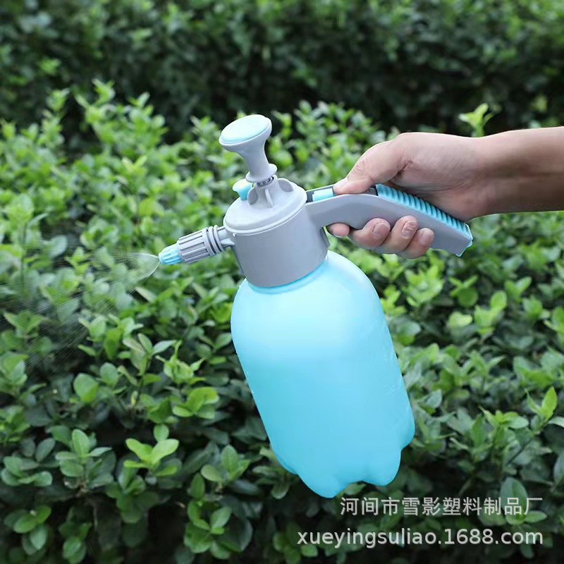 Suministro directo de fábrica 2L regadera neumática de plástico regadera cielo azul regadera hogar herramientas de jardinería