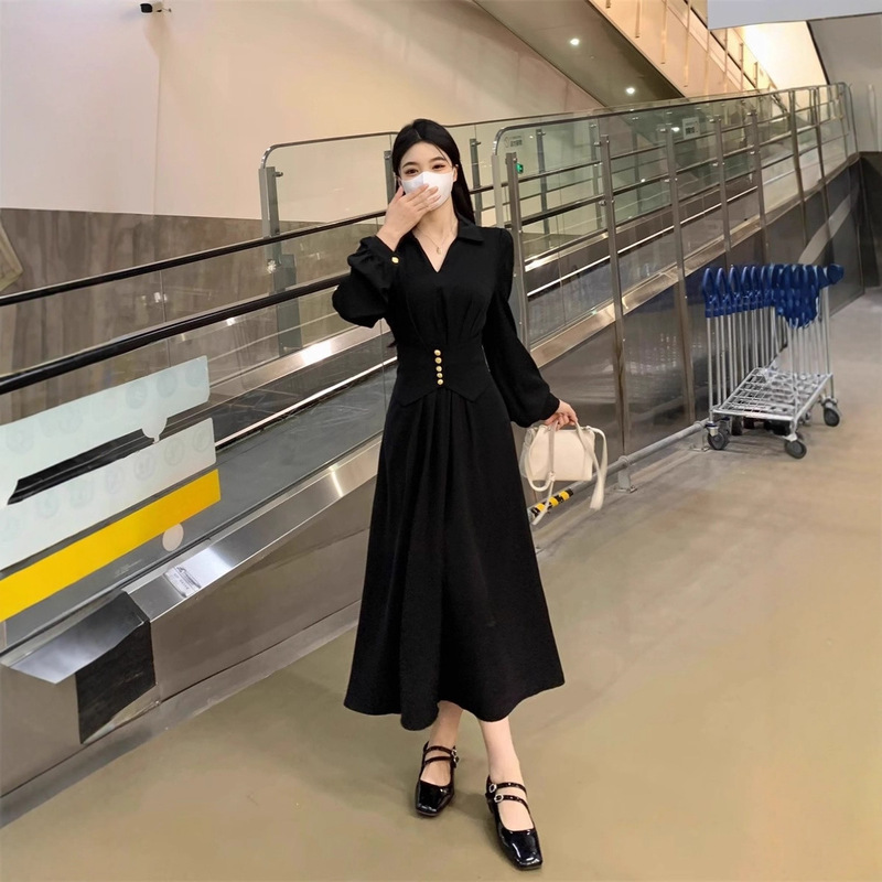 大码法式赫本风黑色v领长袖连衣裙女春季微胖mm收腰显瘦气质裙子|undefined