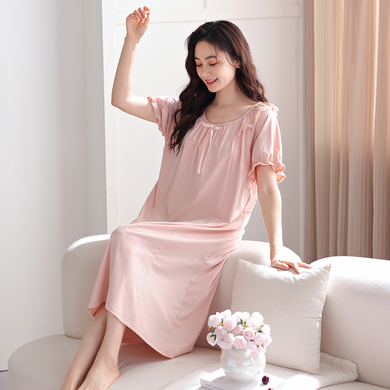 702 부드러운 핑크 (가슴 패드 포함)