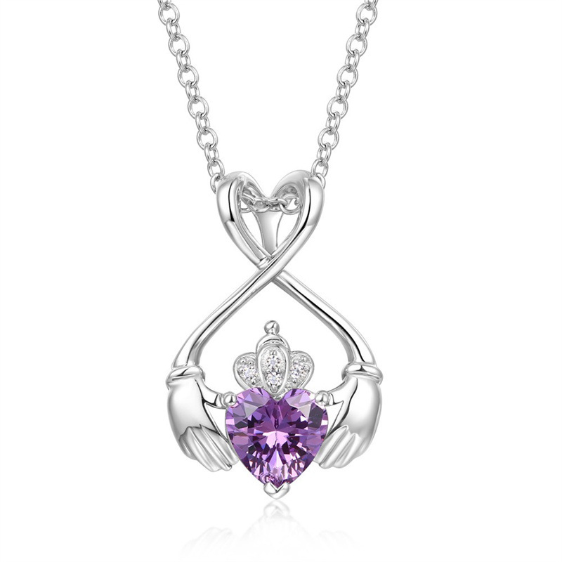 Daily, Street Occasion Copper Material Hand, Heart Shape, Crown Pattern Elegant Lady Classic Style Hand Heart Shape Crown Copper Inlay Zircon Pendant Necklace