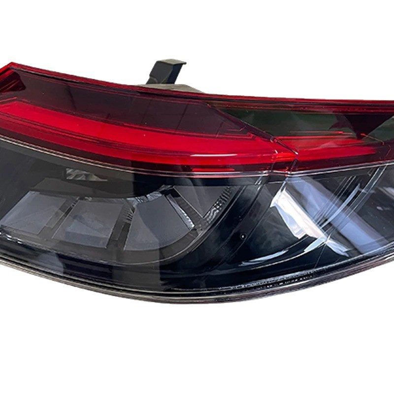 Aplicable para 23 - 24 Honda XRV nuevo conjunto de luz trasera colorizada luz de freno cubierta luz de marcha atrás luz trasera xrv