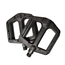 通用山地车自行车加宽加大塑料普通脚蹬 防滑脚踏板 骑行配件