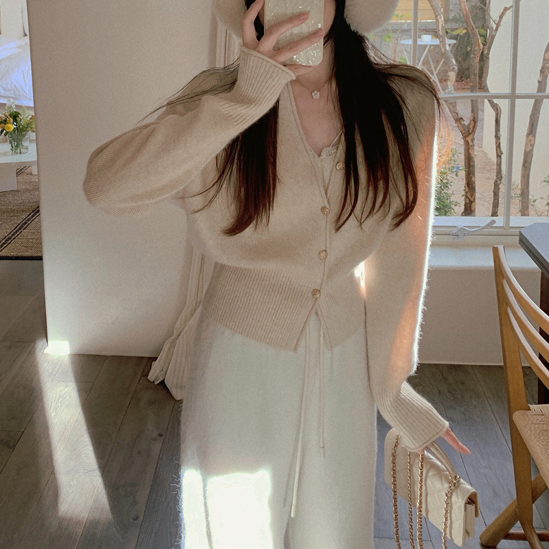 In Stock You/Holiday Raccoon Mid-Century Small Curled Raccoon Velvet Sweater Sweet Girl V Neck Cardigan Knitted Top for Women