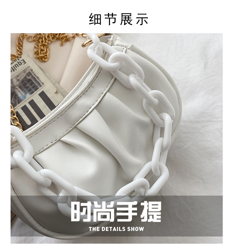 Fashion Thick Chain Portable Dumpling Bag Mini Shoulder Messenger Bag display picture 2