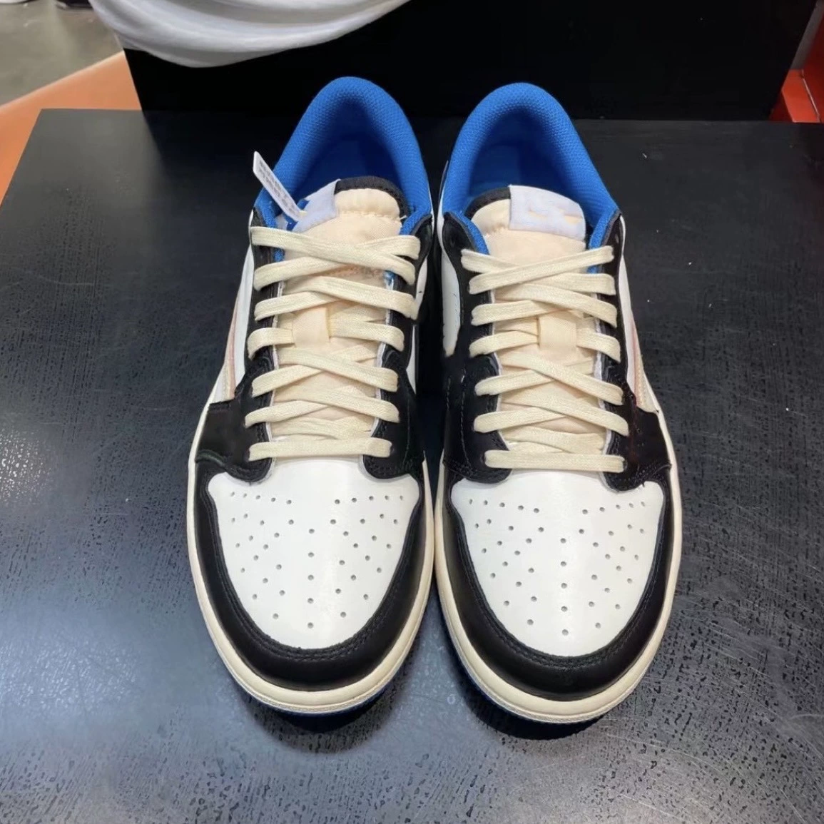 Air jordan, low basketball sports shoes for toes, high sneakers for men and women