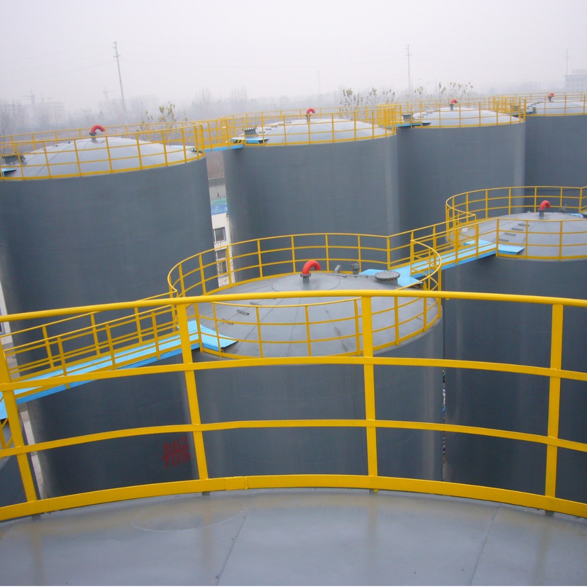 厂家全国现场安装 各种油罐、储罐、化工罐，质优价廉，欢迎选购