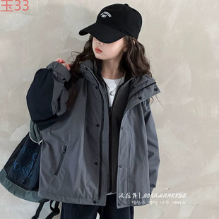 Girls' Windproof Jacket Children's Three-in-One Jacket Autumn and Winter New 2024 Boys' Fleece Top Two-Piece Set