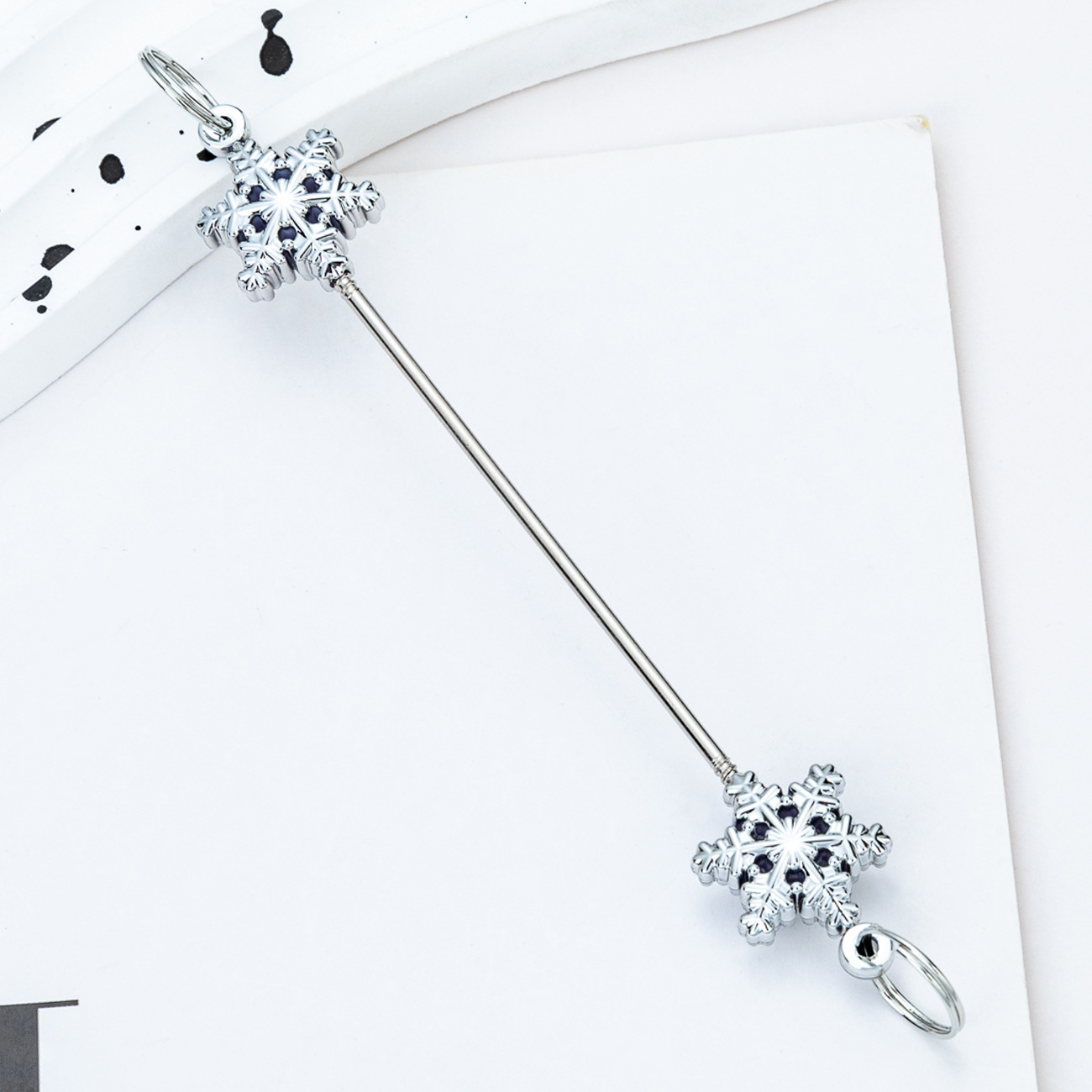 Creativo diy cuentas de Navidad nuevo palo de nieve de plástico cuentas de cuentas accesorios de llavero al por mayor