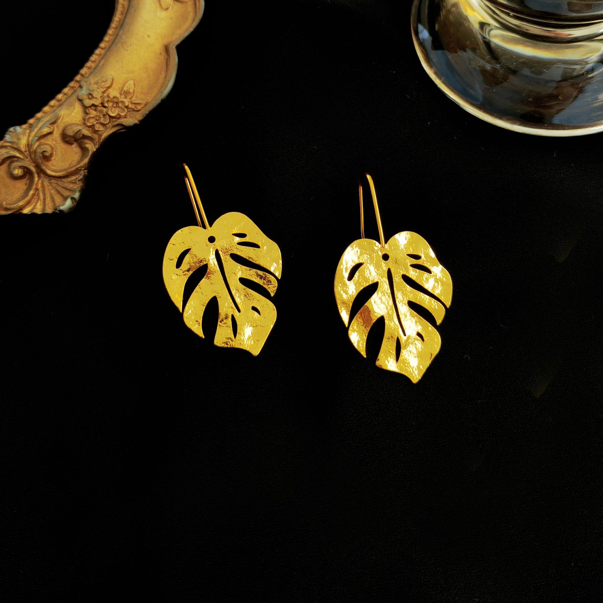 Retro Leaf Copper Plating Drop Earrings 1 Pair display picture 1