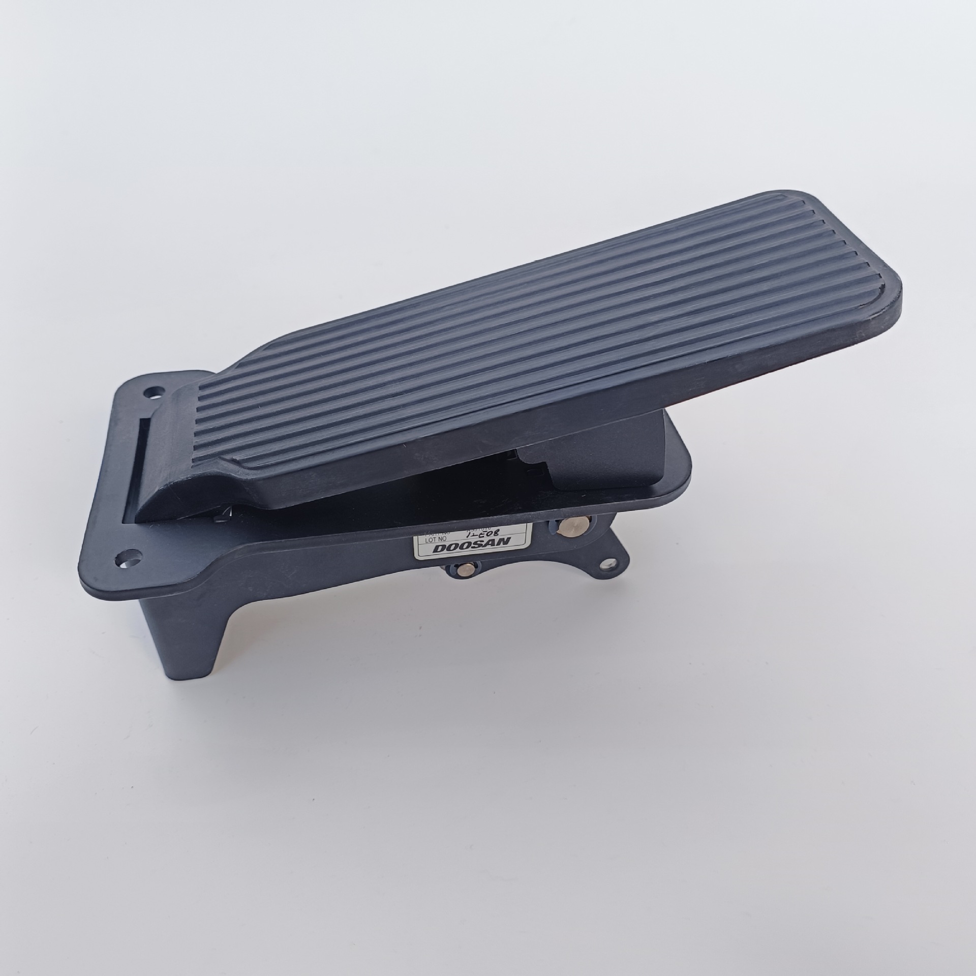 斗山大宇叉车3.5-5吨D35S/D40S/D50S电子油门加速器踏板