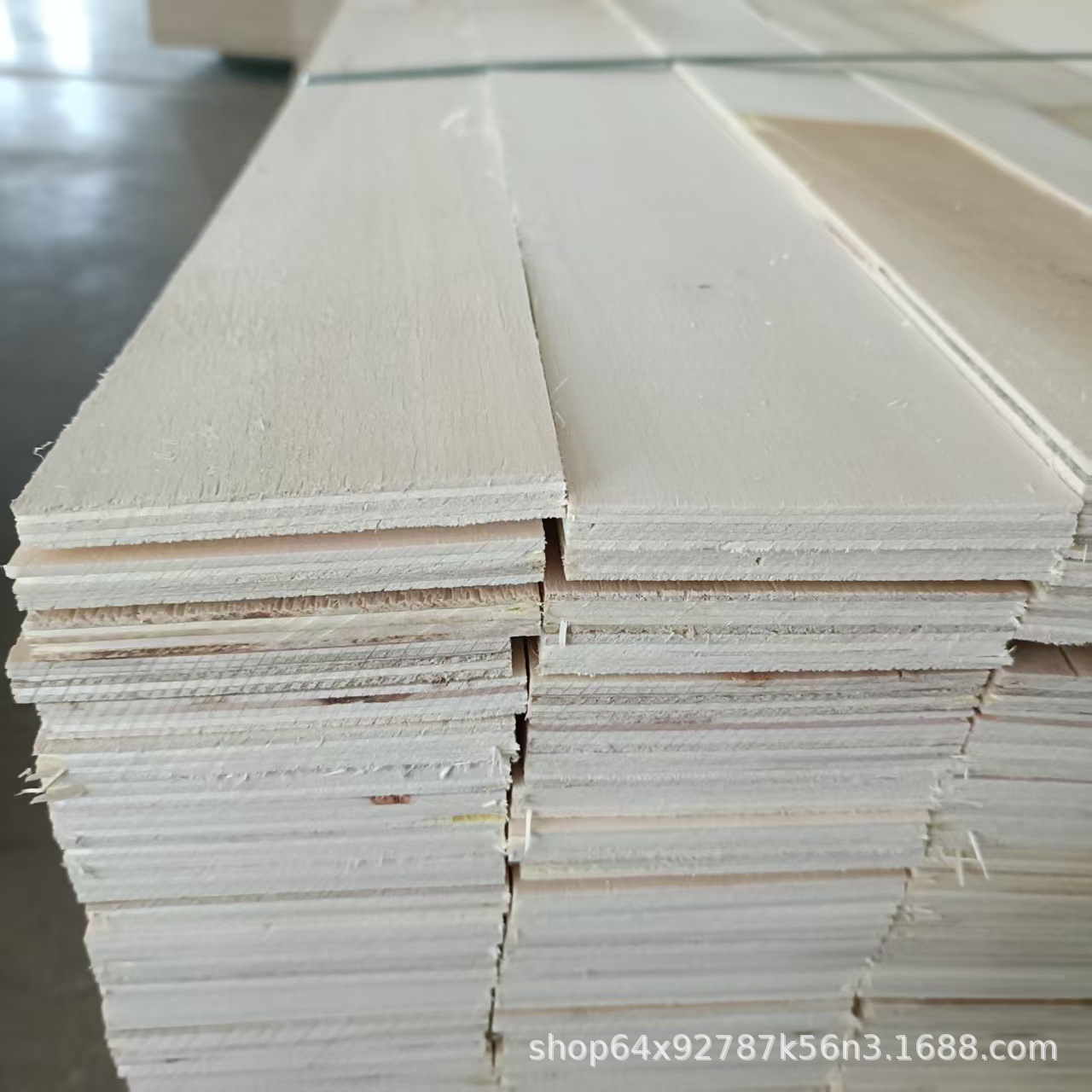 LVL单板层积材门芯材托盘条沙发框条尺寸多样承载力强不易劈裂