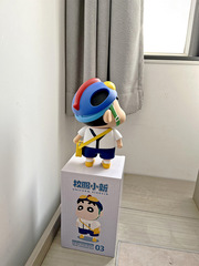 クレヨンしんちゃん装飾品大型発光テレビキャビネット床リビングルームソファ装飾ライト高級玄関クリエイティブギフト