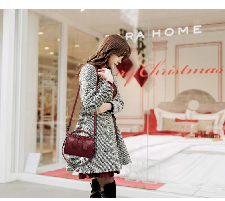 374g Weight Polyester Cotton Lining Material Zipper Closure Type Top Handle Strap Type Handbag Bags Type Casual, Daily Occasion Pu Leather Material Solid Color Pattern All Seasons Season Women's Gender Vintage Style Style Square Shape Women's Pu Leather Solid Color Vintage Style Square Zipper Handbag