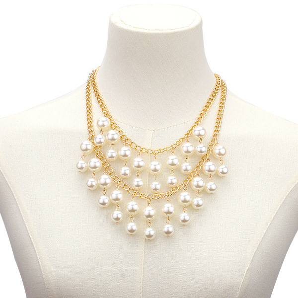 Fashionable universal necklace from pearl with tassels