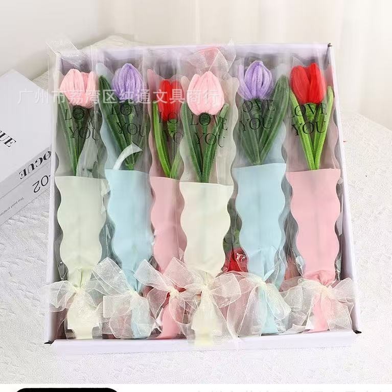 教师节扭扭棒花朵母亲节三八节情人节创意礼物郁金香花束节日仪式|undefined