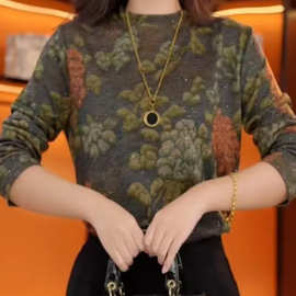 原版花型原版面料2025秋冬新款时尚圆领复古印花打底衫