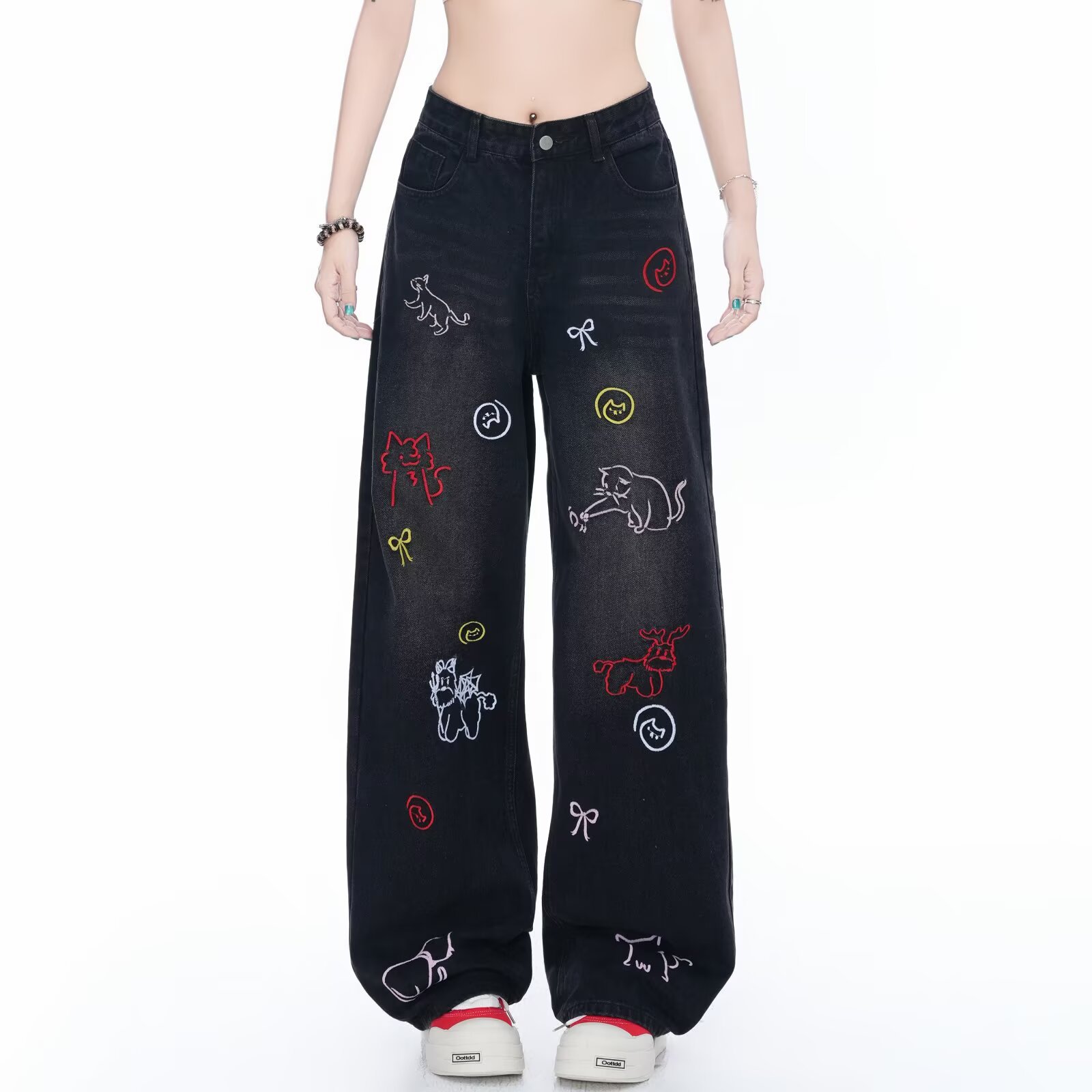 2025 New American Korean Style Fun Cartoon Embroidery Design Jeans for Women Versatile Loose Washed Straight Pants