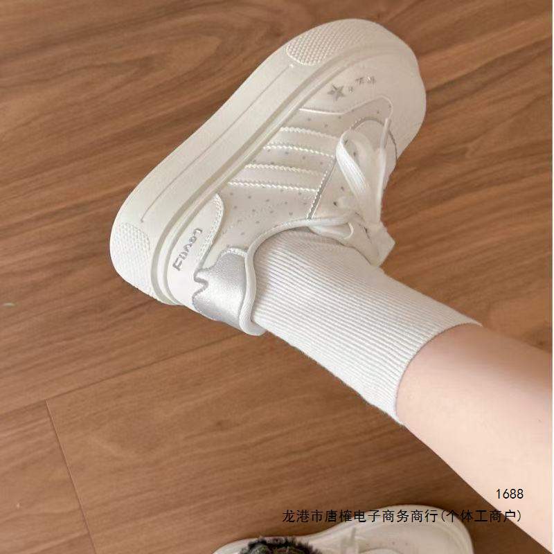 Milky white, height-increasing, thick-soled white sneakers, 2026 new style, stylish shoes for women, summer sports and casual sneakers, for both men and women Milky white, height-increasing, thick-soled white sneakers, 2026 new style, stylish shoes for women, summer sports and casual sneakers, for both men and women