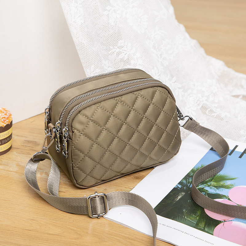 Bolso de hombro de mujer bolso de hombro de fábrica de venta directa 2025 nuevo logotipo de moda casual bolso de mujer bordado