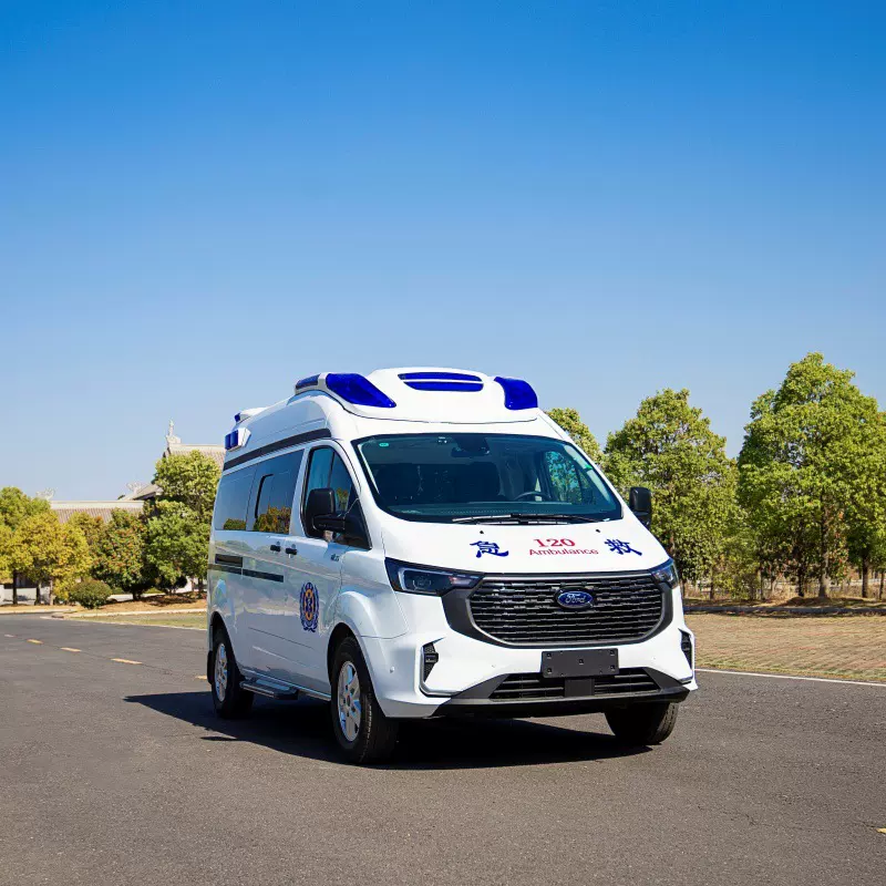 医院救护车 长途医疗转运车 博思利救护车 依维柯方舱负压救护车