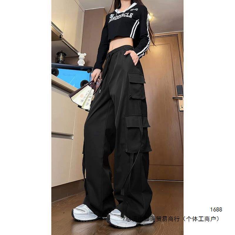 New Spring/Summer Men's Cargo Pants, High Street Trend, Ribbon Design, Straight Loose Wide-Leg Sports Floor-Length Pants New Spring/Summer Men's Cargo Pants, High Street Trend, Ribbon Design, Straight Loose Wide-Leg Sports Floor-Length Pants