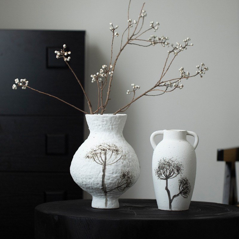 Jingdezhen hand-painted textured double-handled rustic ceramic vase, modern minimalist living room side table decoration, high-end and durable ceramic flower vase