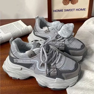 Popular Versatile Thick-Soled Dad Shoes for Women in Autumn and Winter to Show Your Feet and Increase Their Height 2025 New Street-Friendly Velvet Casual Sports Shoes