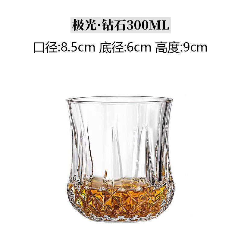 Taza de whisky en relieve Vaso de vino de vidrio de alta gama para el hogar de alto valor Bar KTV Copa de vino de licores clásicos