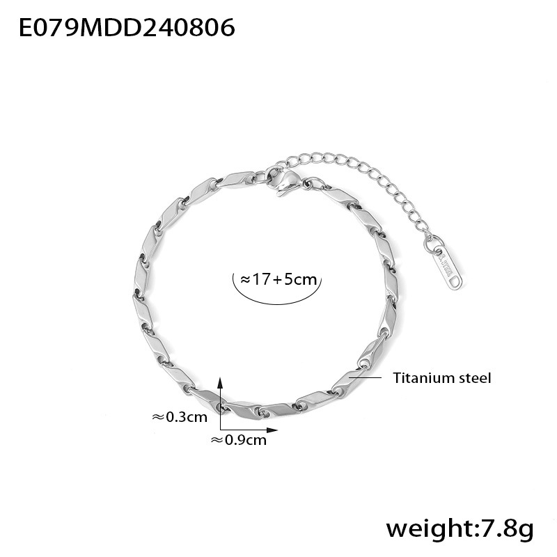 Conjunto de joias com colar e pulseira de elos em losango_voghion.com