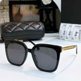 ���ī�RŮ�߼��Еr�ж����W�tͬ������⾀����̫������RCH5558