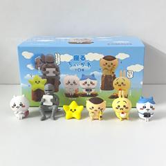 自虐的なクマ ジーイカワバハチ オーナメント ブラインドボックス人形 座っているクマの表情 テーブルエッジ 座っているオーナメント