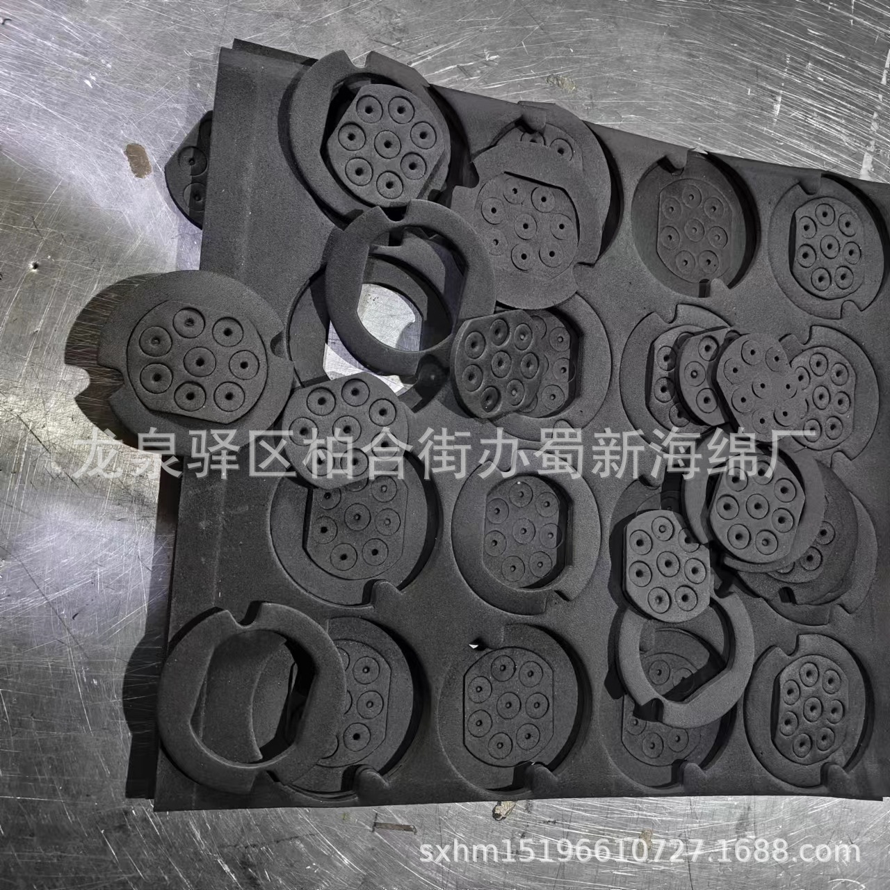 厂家供应黑色单面带胶EVA成型异形泡沫/泡沫海绵