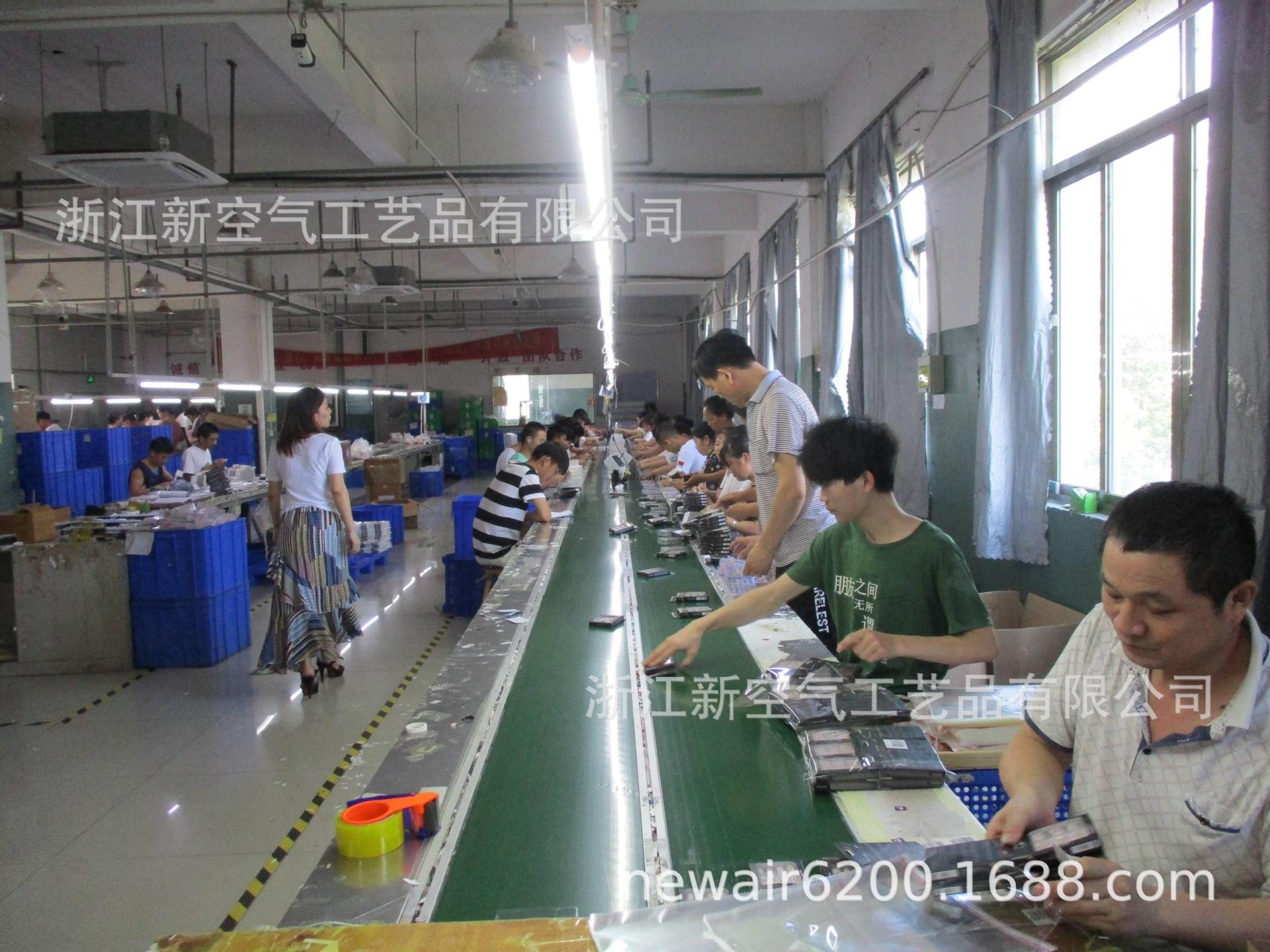 O1CN0190eZWy1JOk8qrBI4I_!!0-av