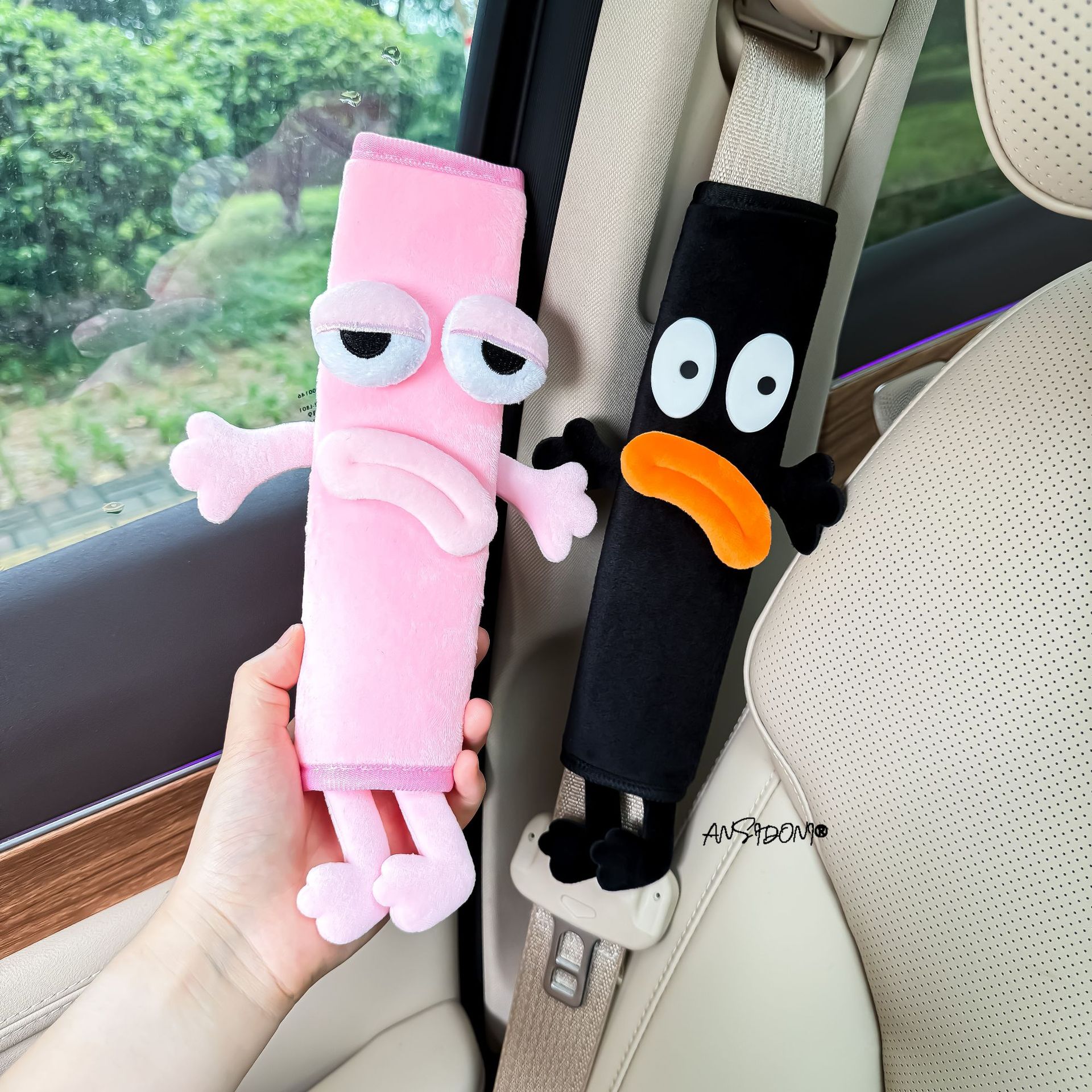 Meo Xiaochairen Car Seat Belt Shoulder Protector Car Seat Belt Decoration Gift for New Car Suitable for All Seasons for Women