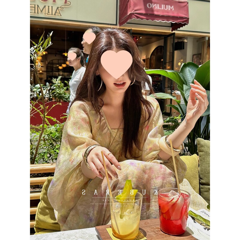 Casual Retro Loose Long Dress with Batwing Sleeves and French-Style Mid-Sleeve Long Skirt