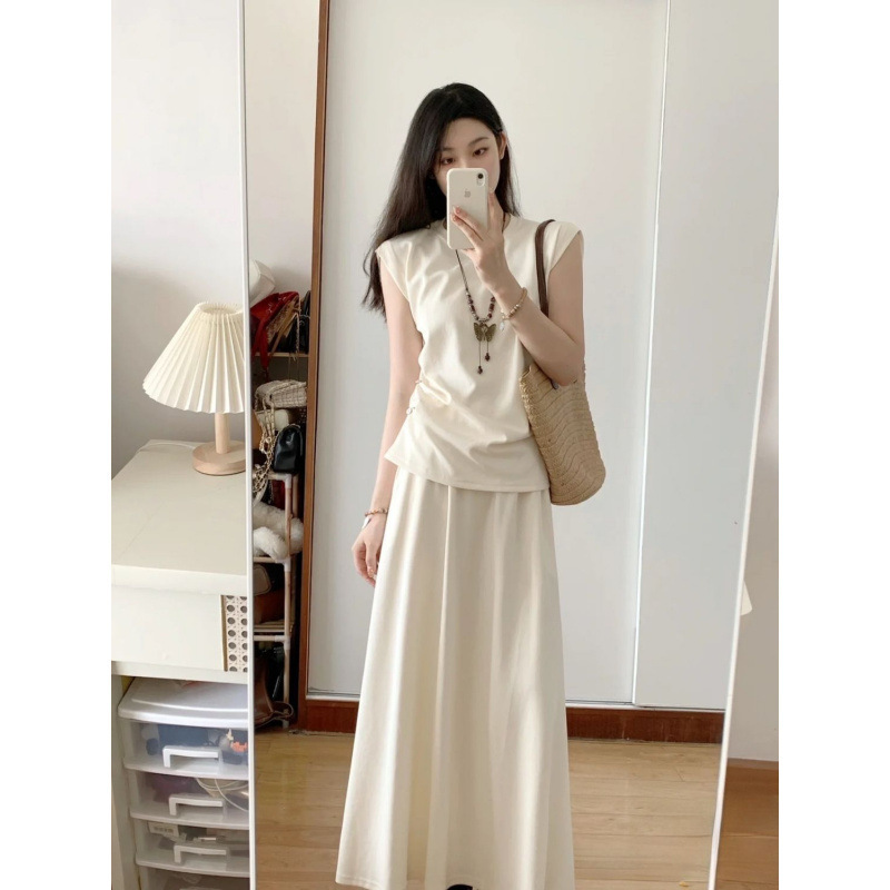 女性用フレンチソルトスタイルスーツスカート、夏服、ファッショナブルなノースリーブトップとハーフレングススカートの2点セット|undefined