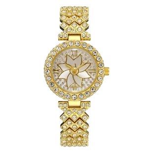 Foreign trade hot fashion baby's breath star bracelet watch rhinestone flower ladies watch bracelet women's watch wholesale