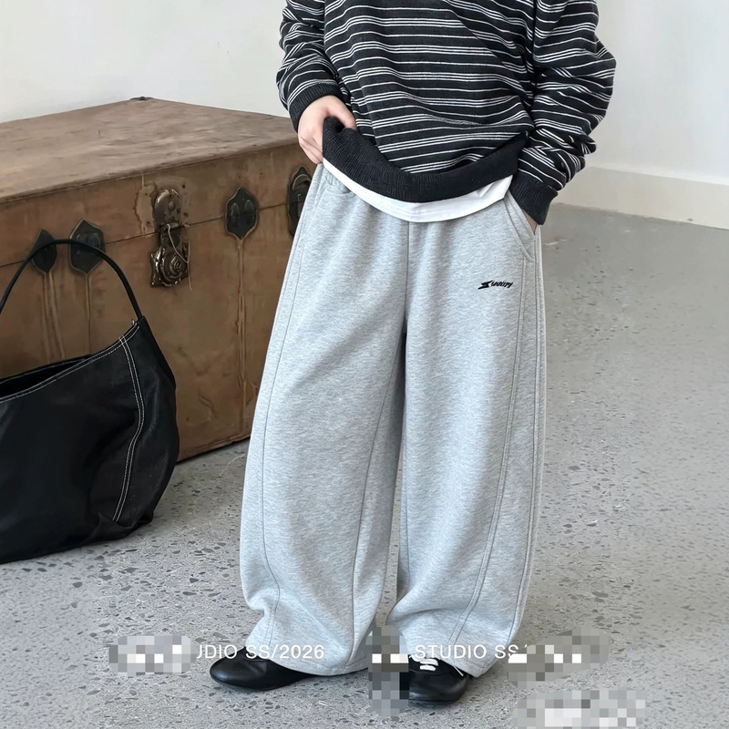 q914-35 Snoopy~Great fit! Children's elastic waistband curved-leg sweatpants q914-35 Snoopy~Great fit! Children's elastic waistband curved-leg sweatpants