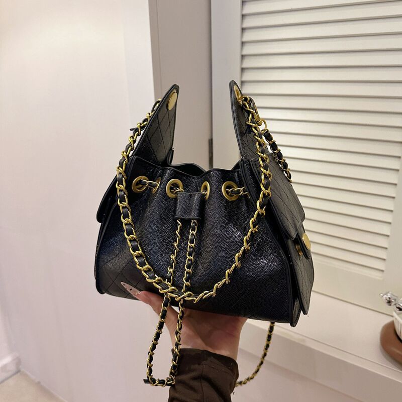 Diamond-pattern double-strap women's large-capacity shoulder crossbody bag, drawstring bucket bag, commuter underarm bag Diamond-pattern double-strap women's large-capacity shoulder crossbody bag, drawstring bucket bag, commuter underarm bag
