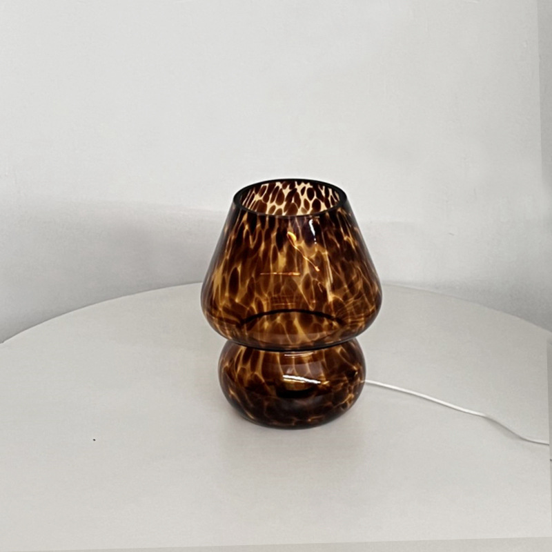 Lámpara de mesa escandinava, lámpara Temu, iluminación retro Bauhaus, lámpara de escritorio sencilla para estudio, dormitorio, mesita de noche, forma geométrica