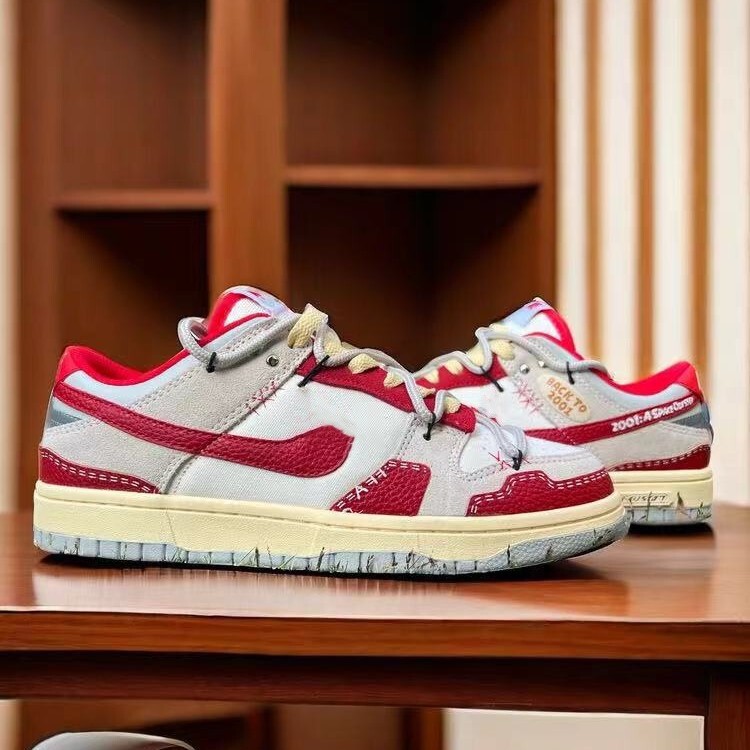 High-Quality Dunk Sb New Deconstructed Lace-Up College Style Casual Versatile Low-Top Sports Sneakers in Red, White, and Gray