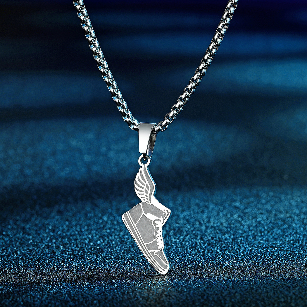 Skyddande talisman vingehänge för män och kvinnor_voghion.com