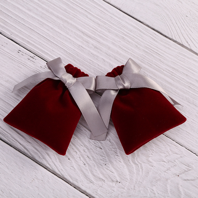 Cute Simple Style Bow Knot Flannel Jewelry Packaging Bags display picture 3